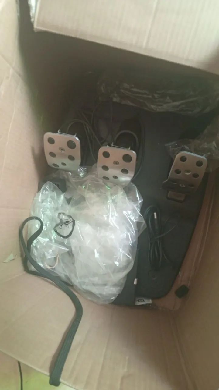 Volante/Pedal Logitech g29 - Foto 3