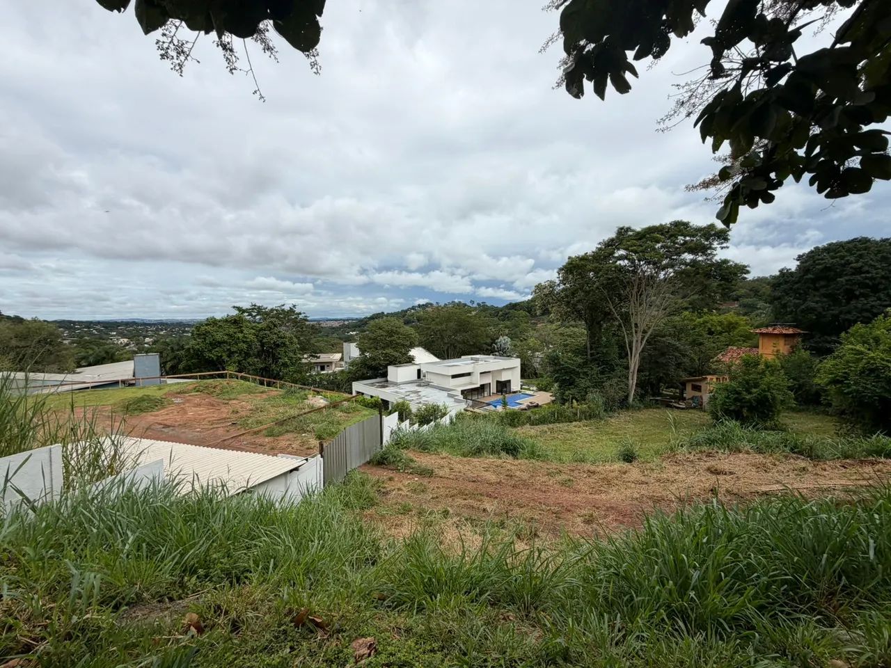 Lote no Condomínio Aldeia do Vale