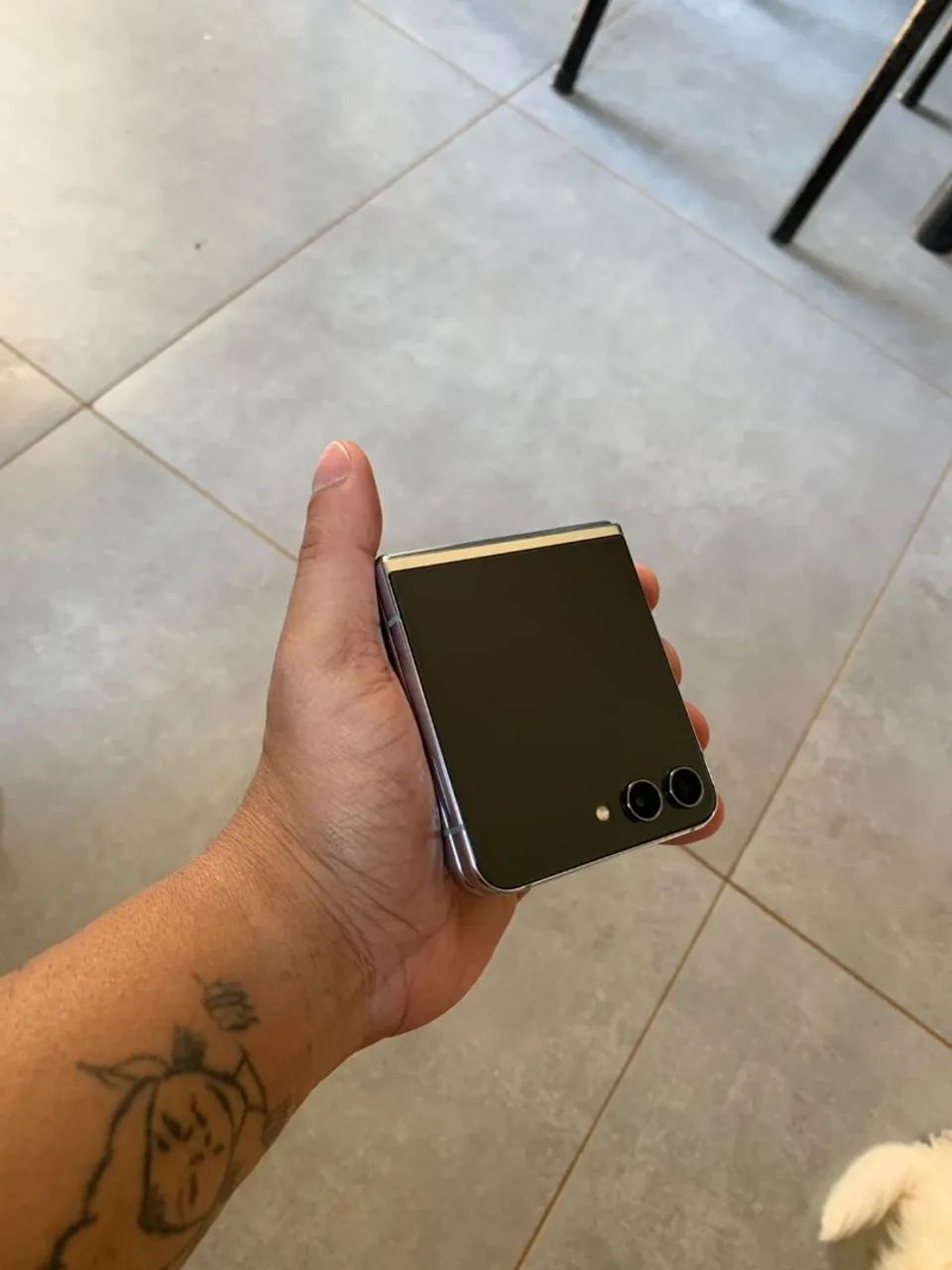 Z FLIP 5 512GB / MOTO G15 - Foto 3