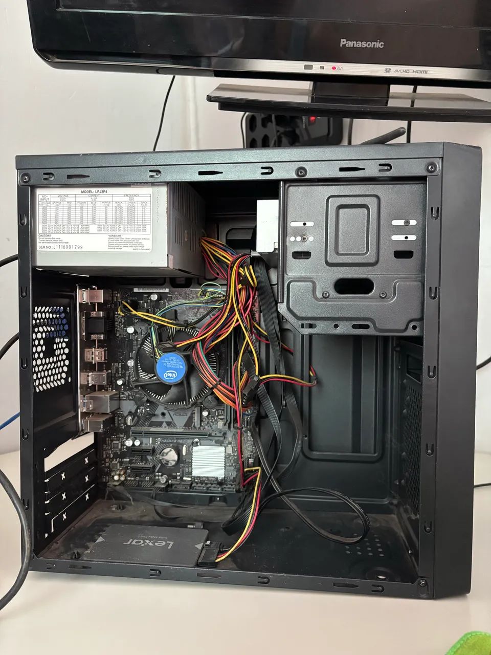 COMPUTADOR COMPLETO À VENDA - PRONTO PARA USO - Foto 4