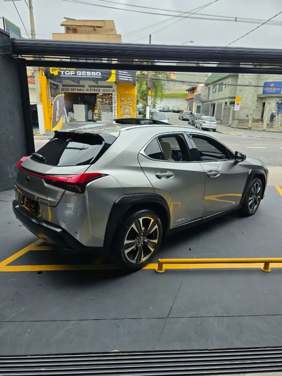 Lexus UX-250h Luxury 2.0 16V Aut.(hybrid), foto 7 de 19