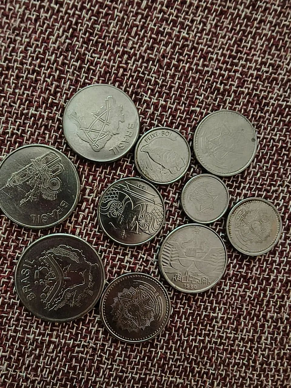 Moedas antigas brasileiras.