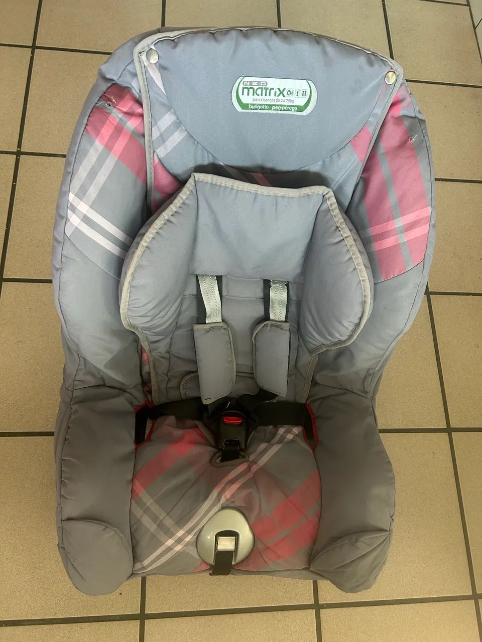 Cadeirinha de bebê   Burigotto neo matrix 