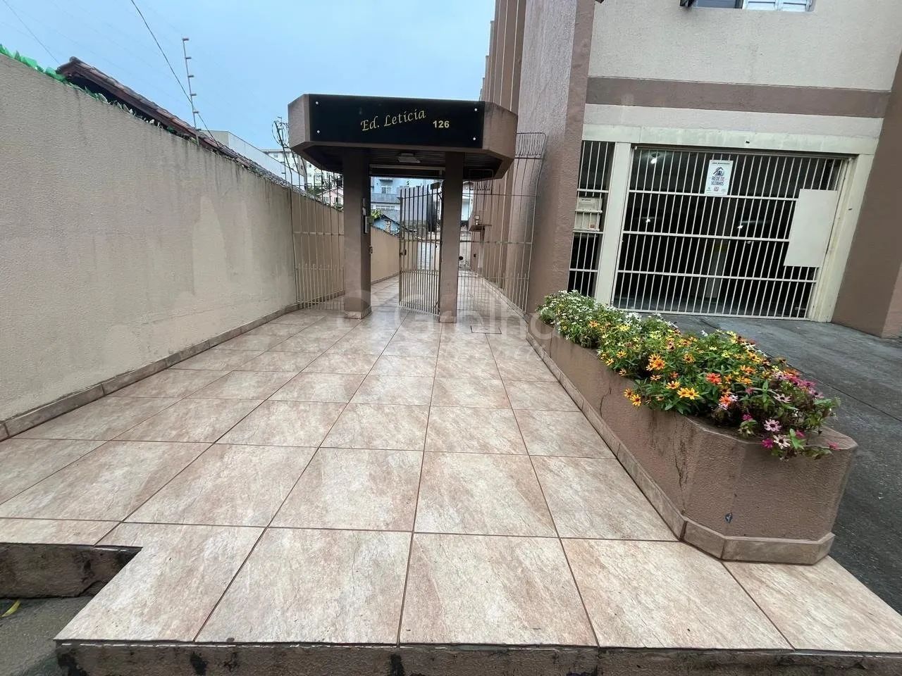 3 quartos, mobiliado em Coqueiros - Foto 2