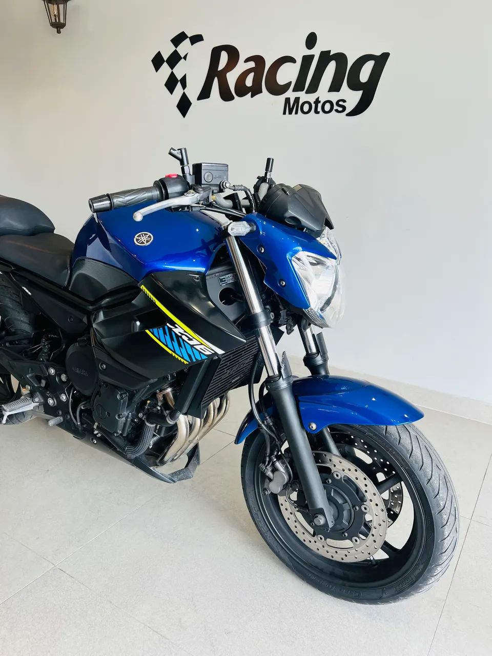 Xj6  - Foto 2