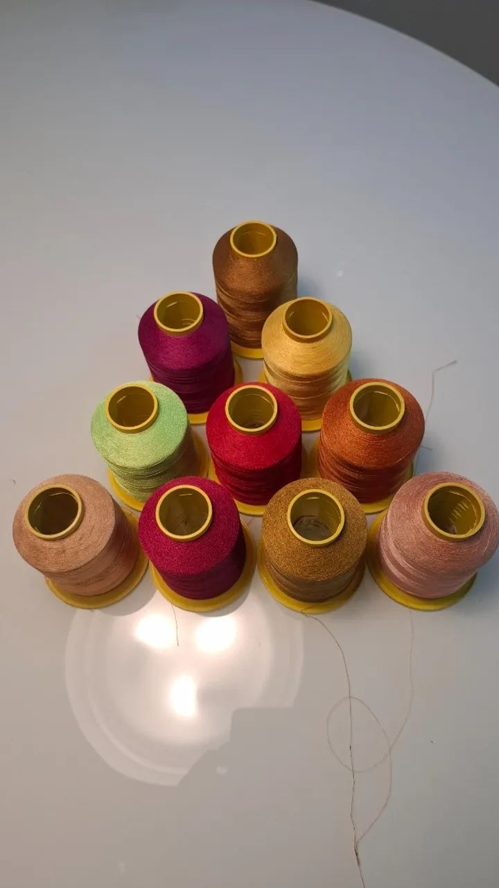 Linhas de bordados, 4.000m metade do preço!