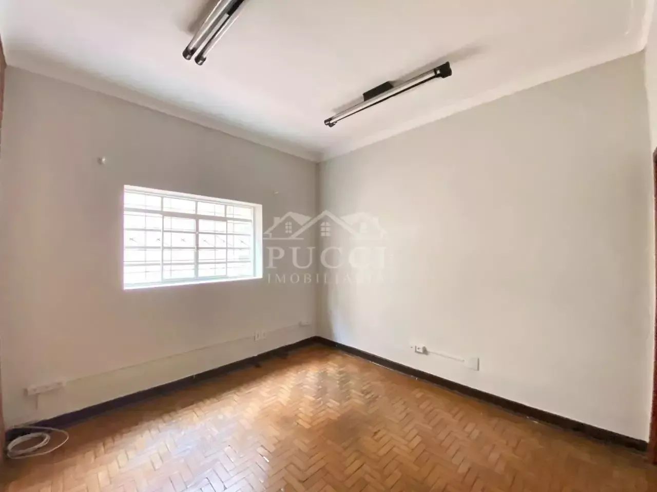 Aluga-se sala comercial no Centro - Foto 2