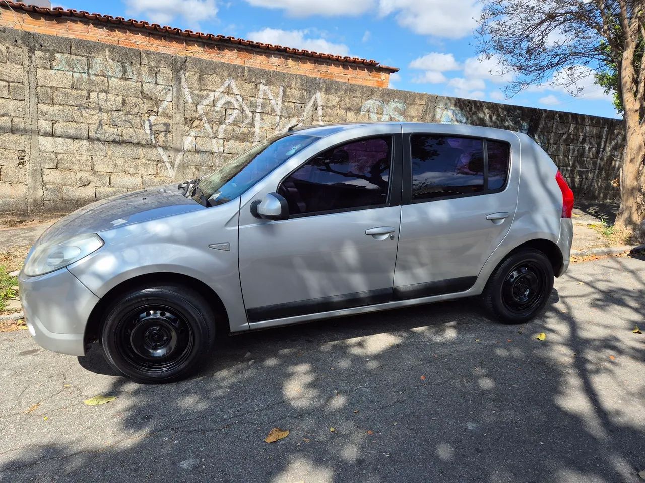 Renault Sandero 2010