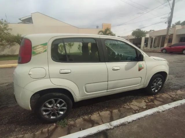Fiat Uno VIVACE/RUA 1.0 EVO FIRE FLEX 8V 5P 2014