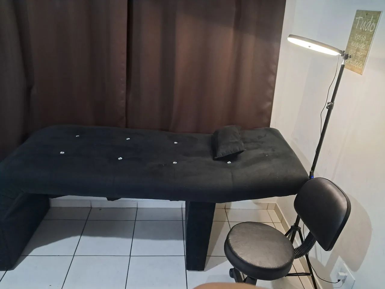 Estou vendendo esta maca e righ light - Foto 2
