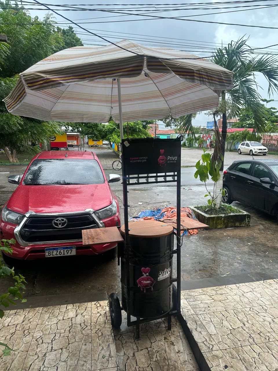 Carrinho de bebidas 