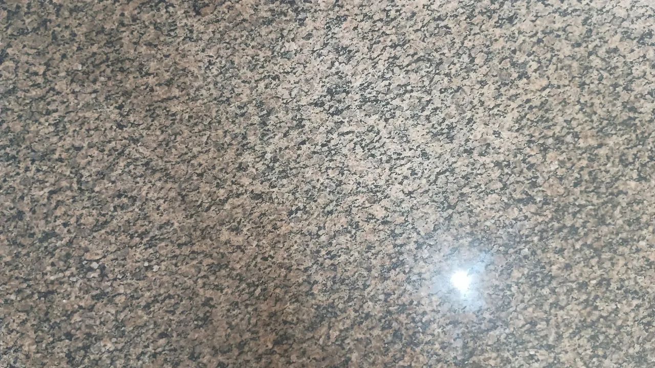 Mesa Inox com tampo de mármore e seis lugares  - Foto 4