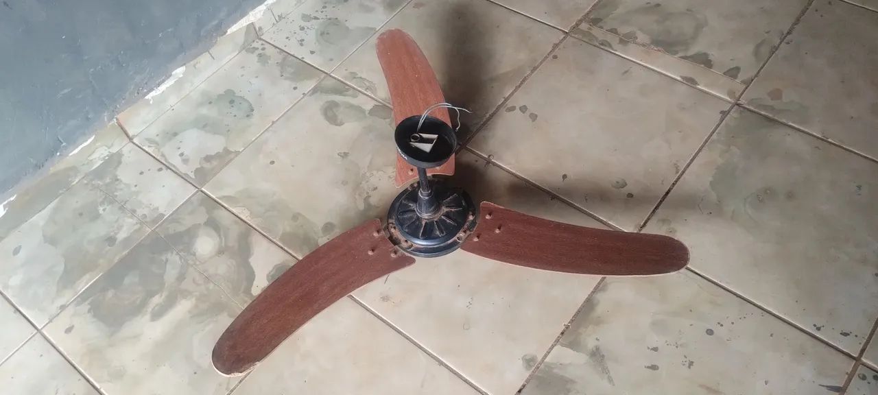 Ventilador de teto 