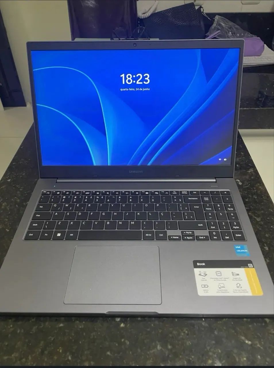 Notebook Samsung NP550XDA  - Foto 2