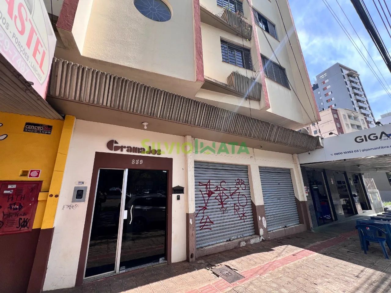 EXCELENTE KITNET, 01 SUÍTE PARA MORAR, AO LADO DA UEM, ZONA 07