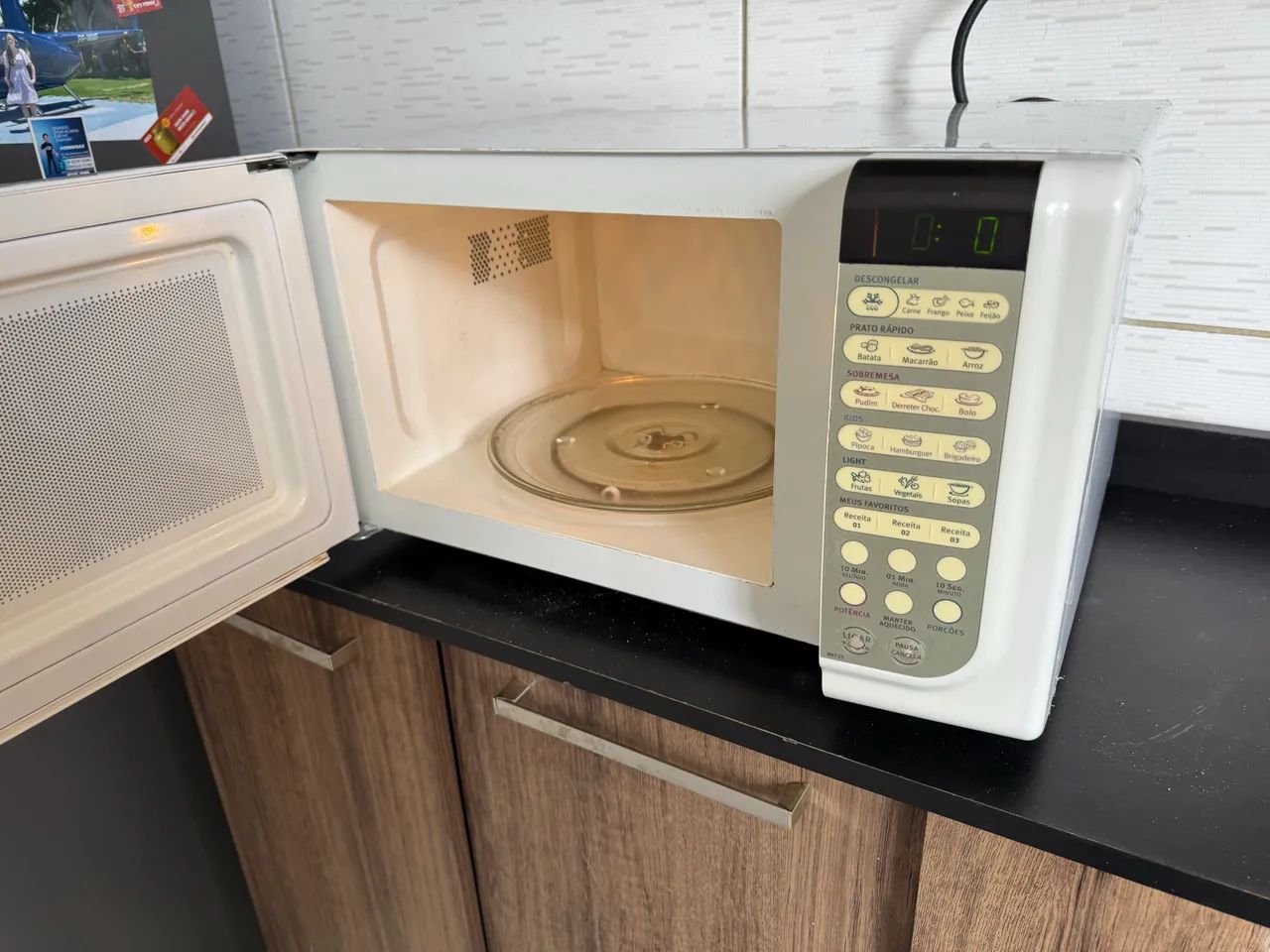 Microondas Electrolux 110 V - Foto 3