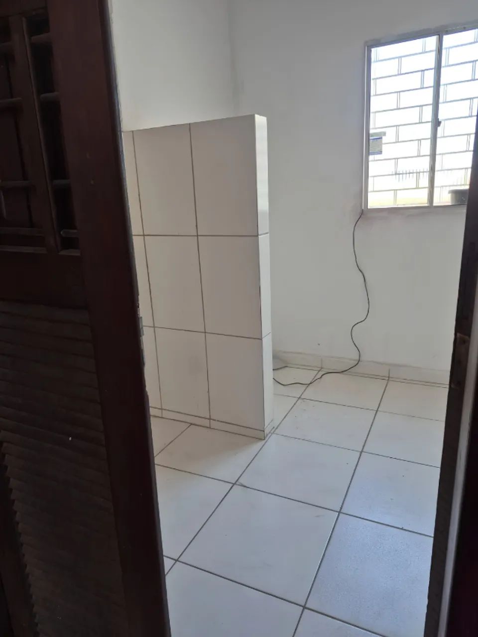 Alugo Kitnet próximo a FAT - Foto 3