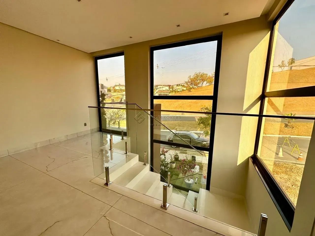 Sobrado, Condomínio Villa Jardim, 480m² com 5 quartos, Cuiabá/MT - Foto 2