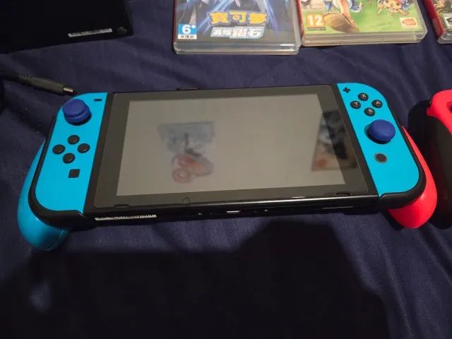 Nintendo switch V1 + acessórios e jogos.