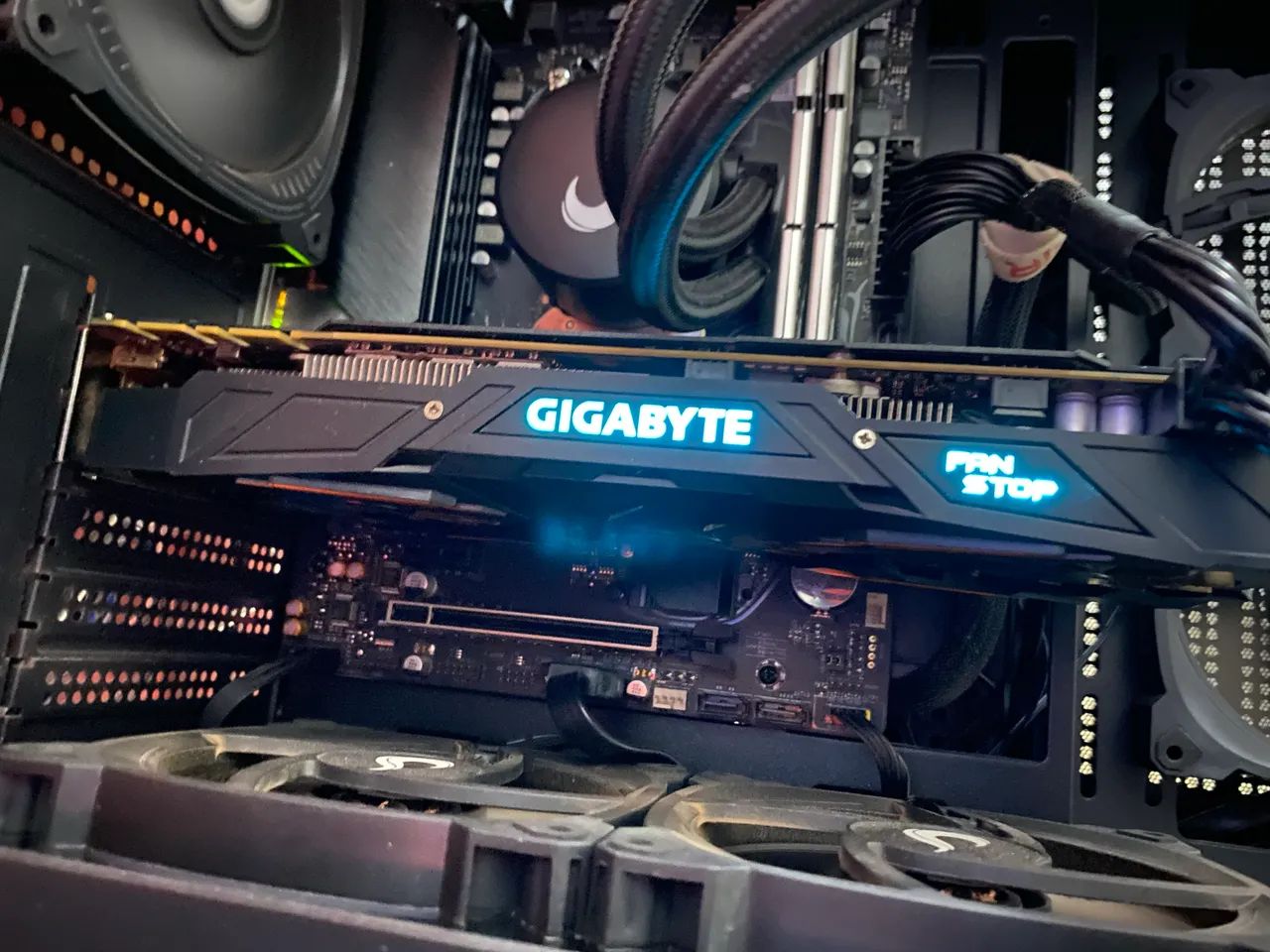 Gtx 1070 8GB - Foto 2
