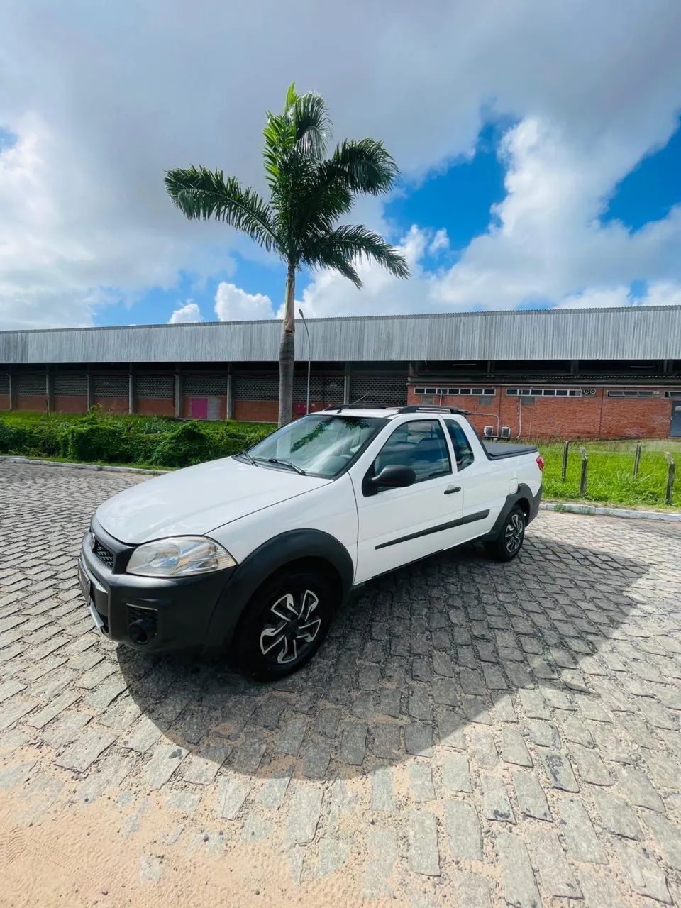 Fiat Strada Working 1.4 MPI Fire Flex 8V CE 2015 - Foto 2