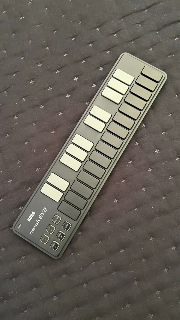 Controlador Midi Korg Nano Key 2