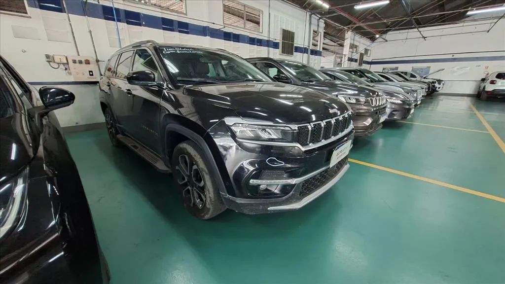 Jeep Commander 2023