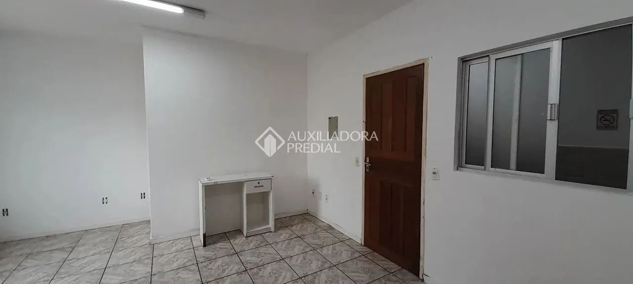 Sala/Conjunto no bairro Córrego Grande - Foto 4