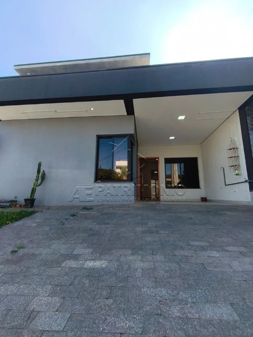 CASA 3 DORMITÓRIOS, SENDO 1 SUÍTE - TERRAS DE SÃO FRANCISCO