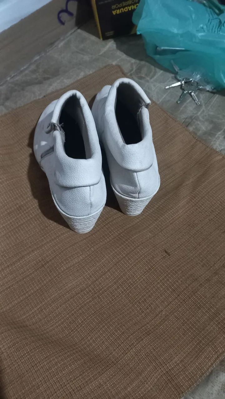 Vendo sapato branco. - Foto 3