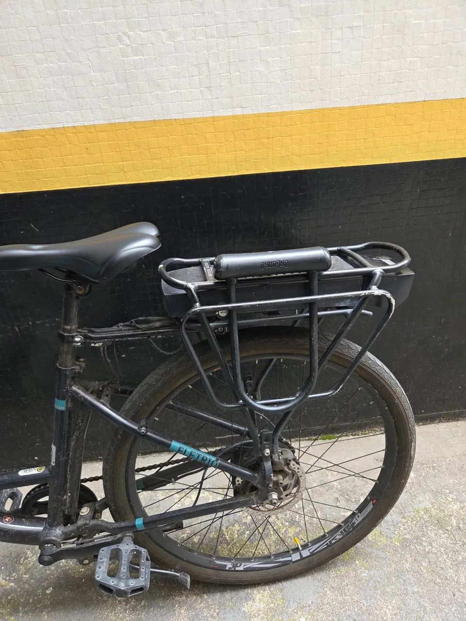 Bicicleta Elétrica  Caloi Easy Rider Usada  - Foto 4