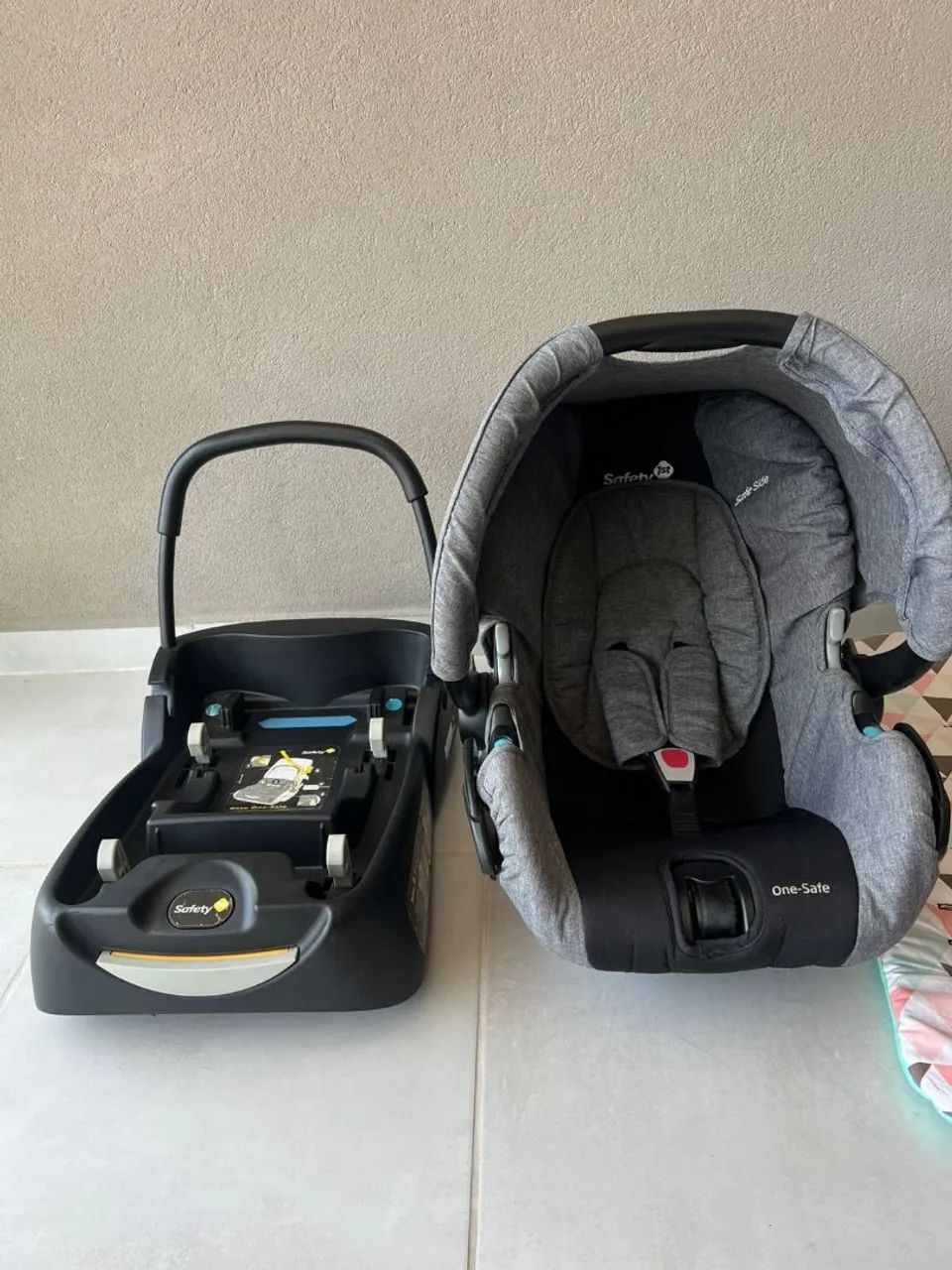 Carrinho de Bebê com Base e Bebê Conforto Safety 1st - Foto 4