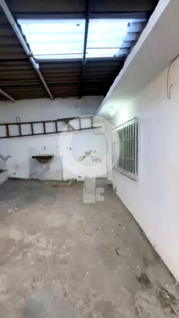 Casa tipo sobrado (fundos) com 3 dormitórios com vaga de garagem - Foto 3