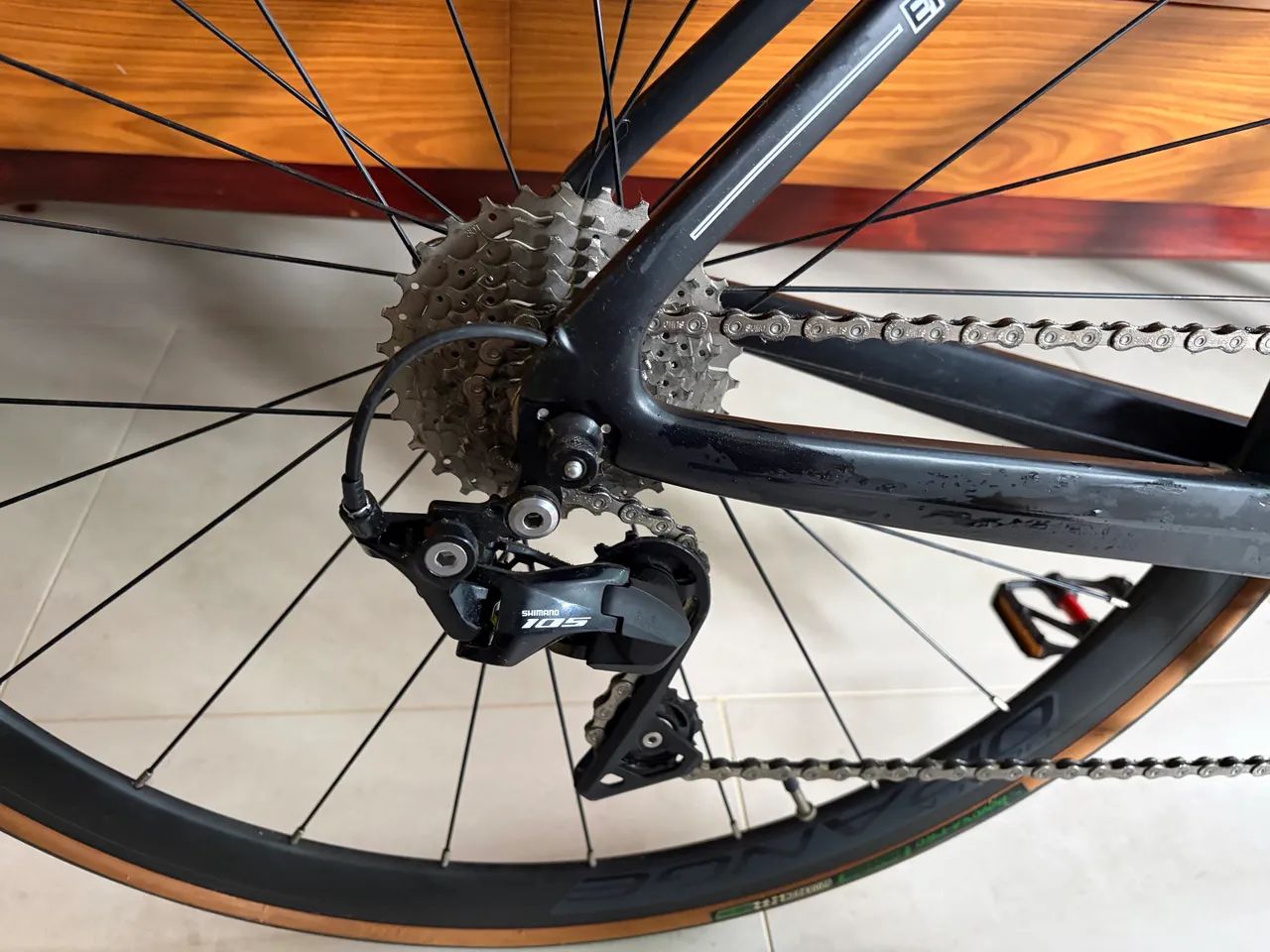 Bicicleta Speed - Black Orange Uranium - Foto 5
