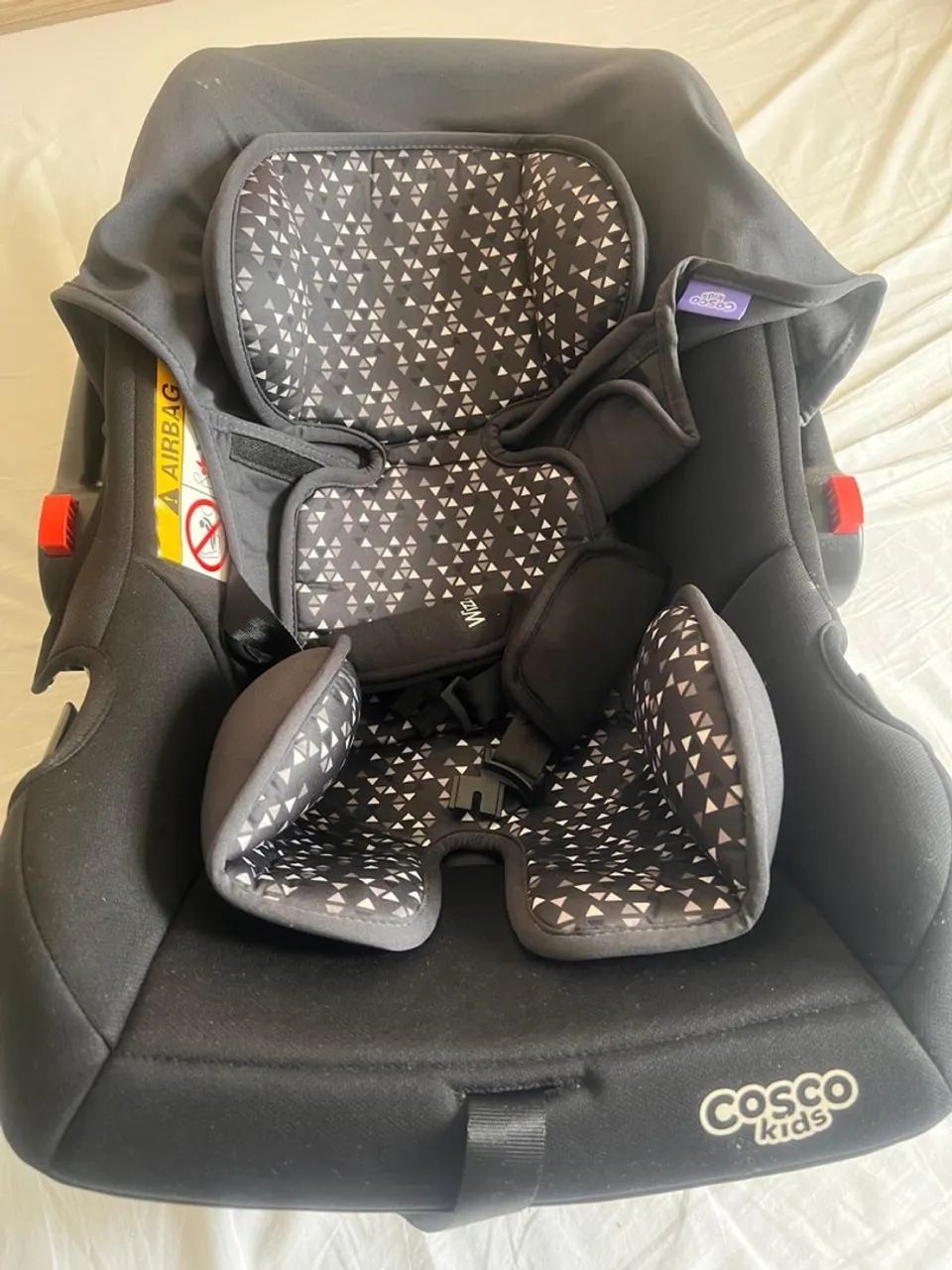 Vendo bebê conforto, pouco usado 