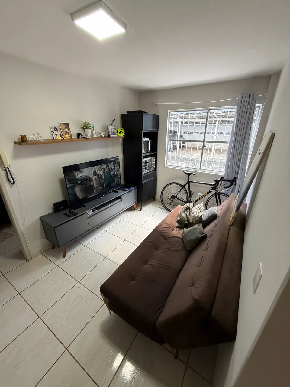 Quarto em apartamento coqueiros