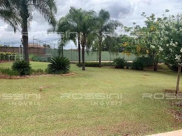 Terreno em condomínio, -