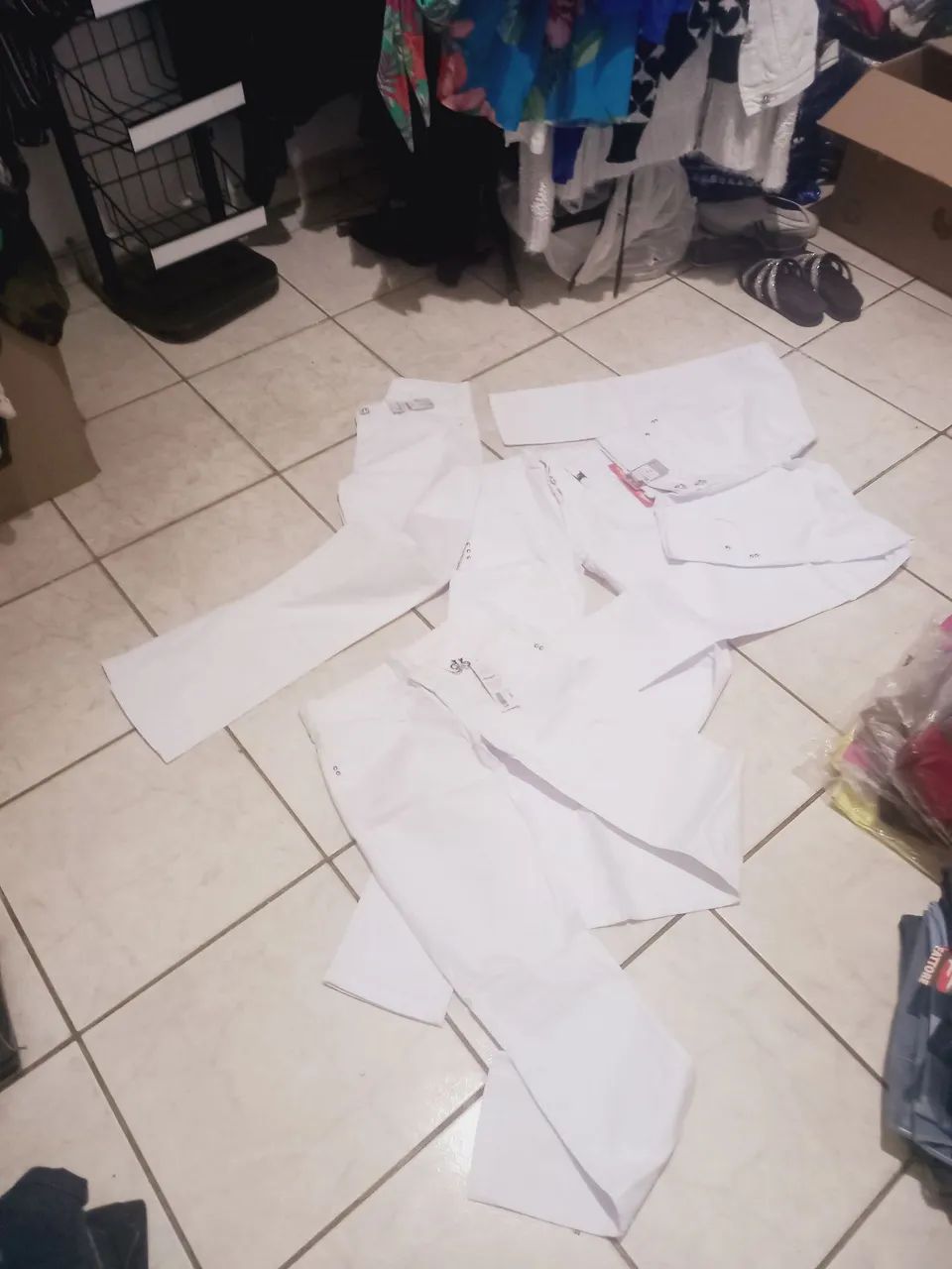 Roupas de brecho  - Foto 4