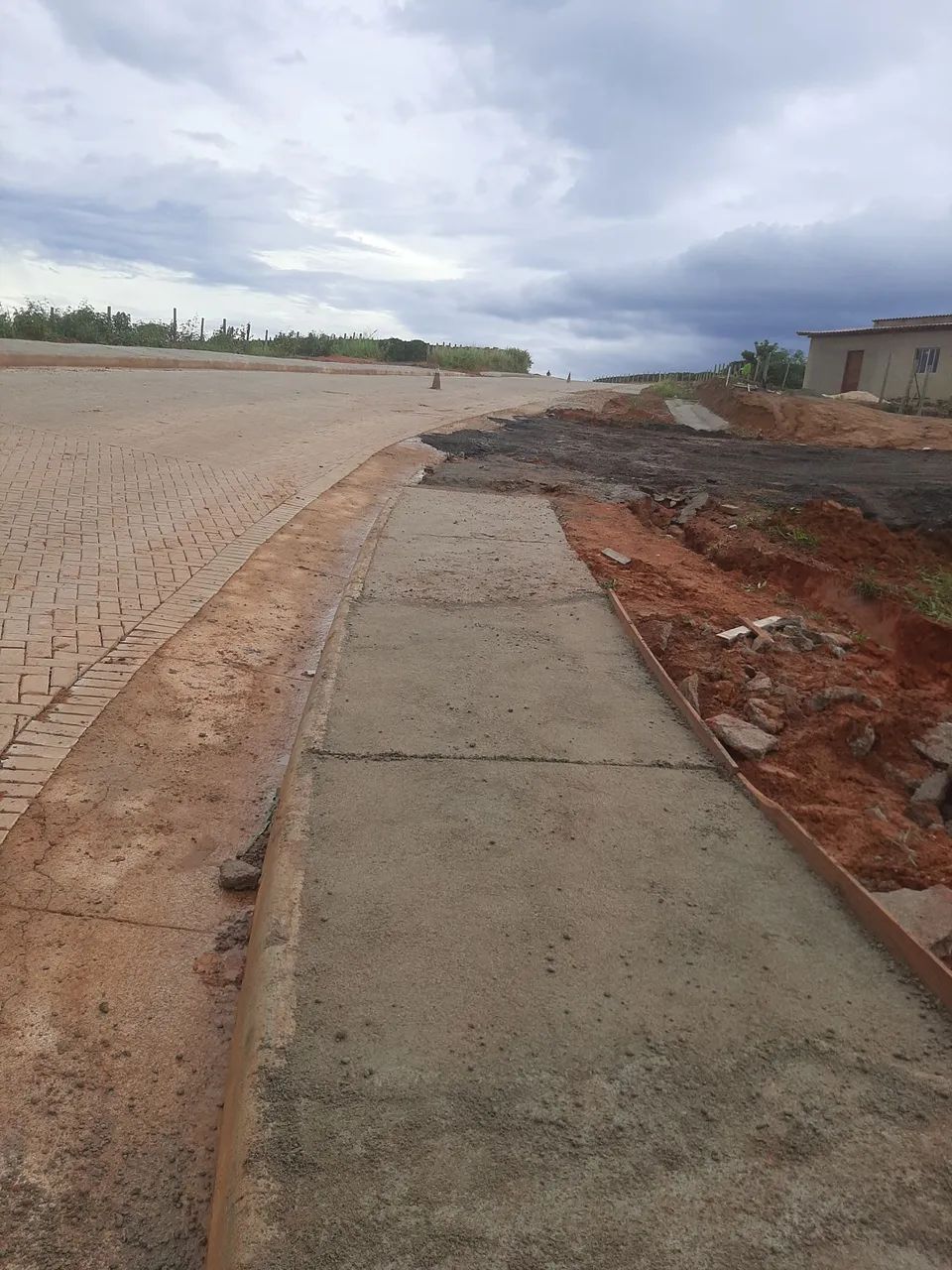 Preciso de sargeteiro e ajundante  - Foto 4
