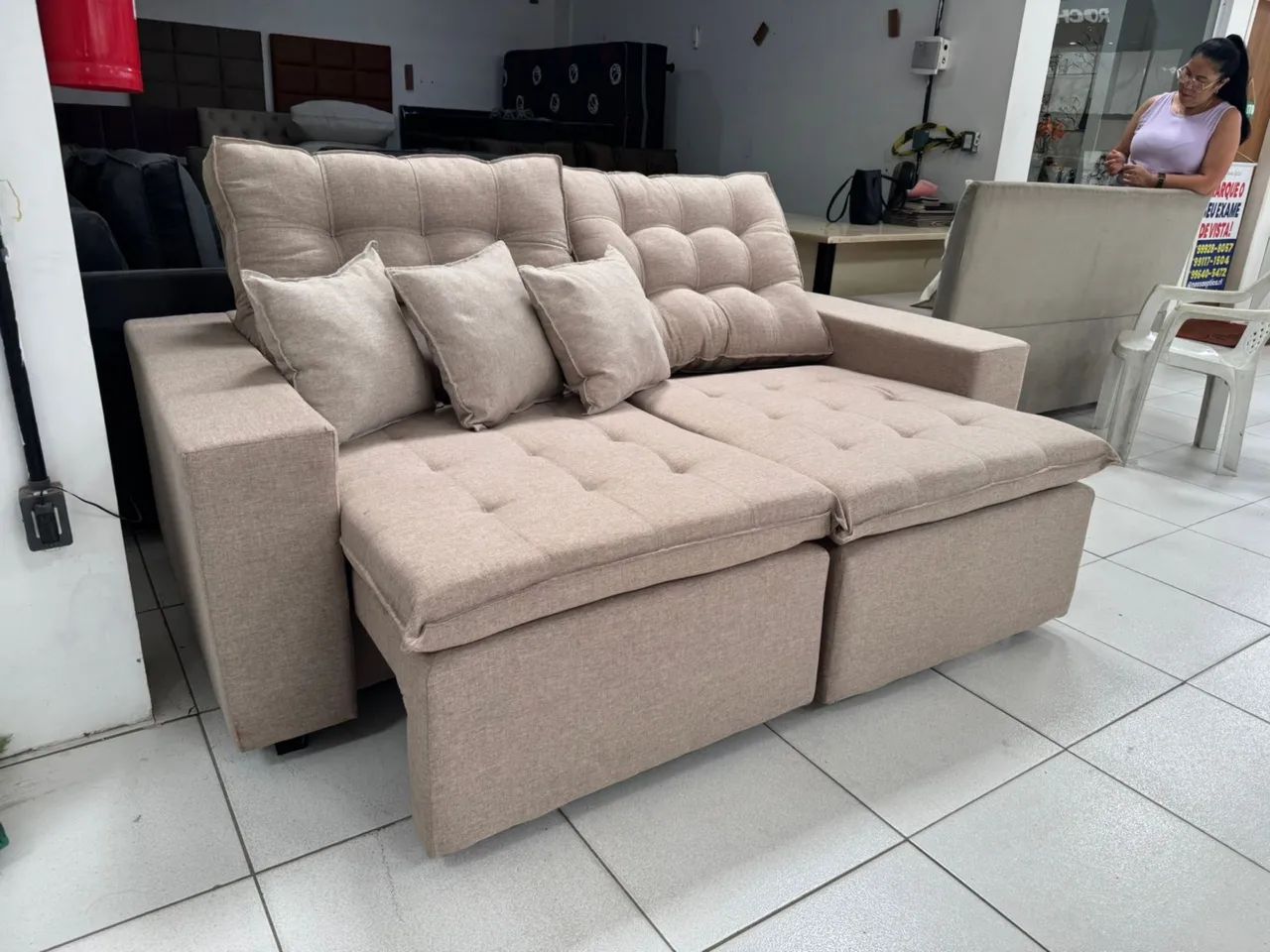 Sofá a pronta entrega 