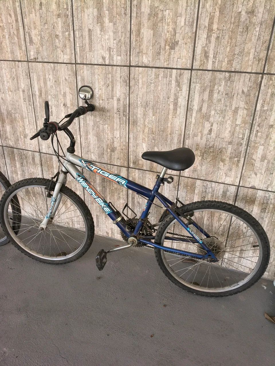 Bicicleta aro 23 em bom estado - Foto 2