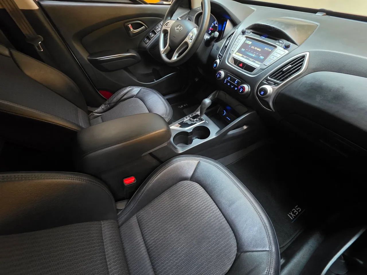 Hyundai ix35 GLS 2.0 16V 2WD Flex Aut., foto 12 de 20