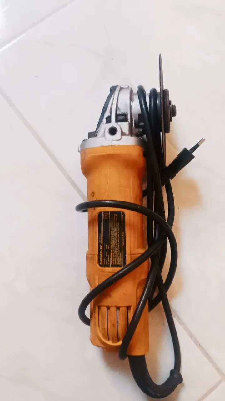 Esmerilhadeira profissional delwalt  - Foto 2
