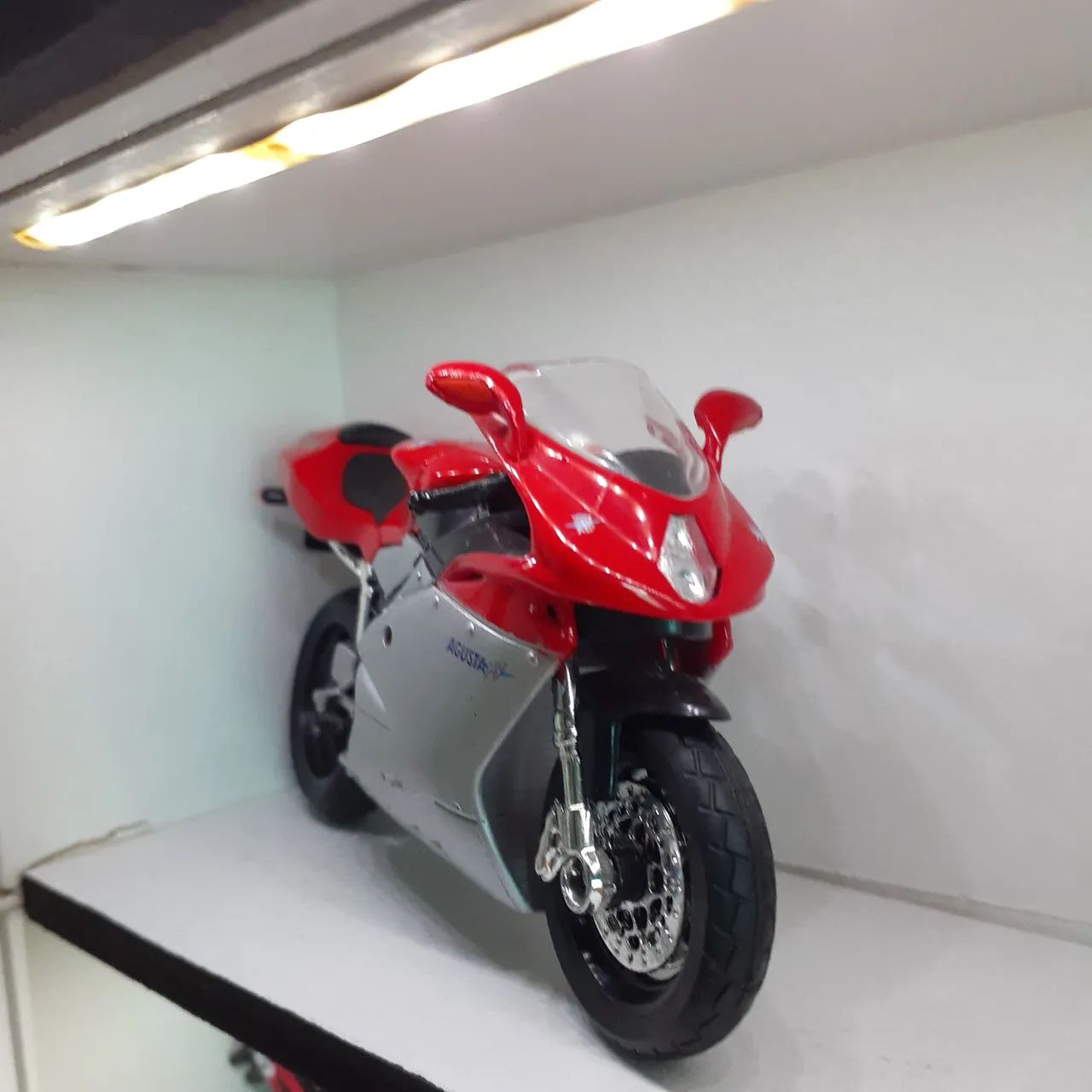 Miniatura moto mv agusta f4 - Foto 3