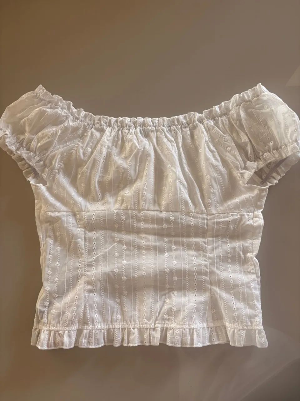 Blusa branca romwe  - Foto 2