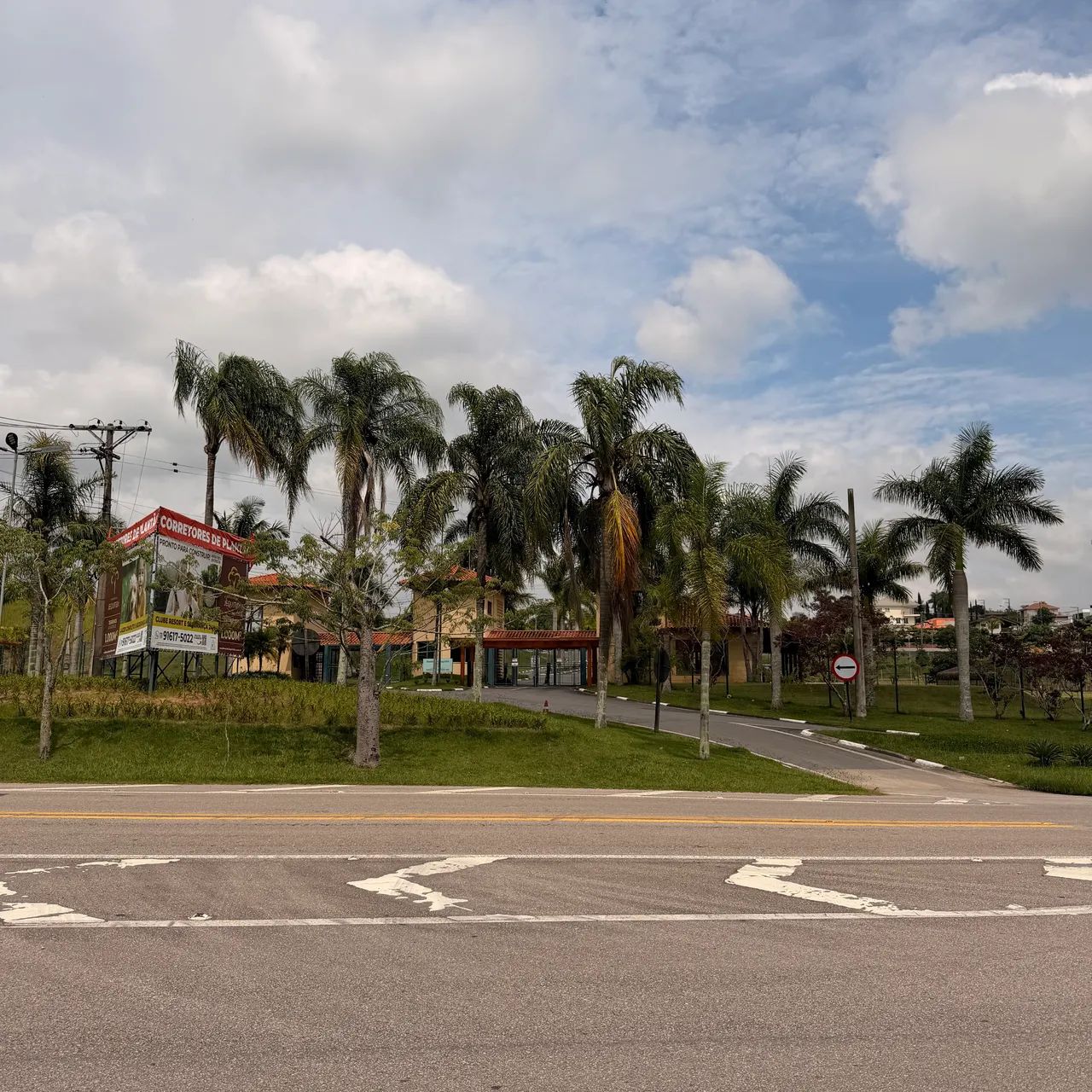 Foto - Jacareí - Da Cerejeira