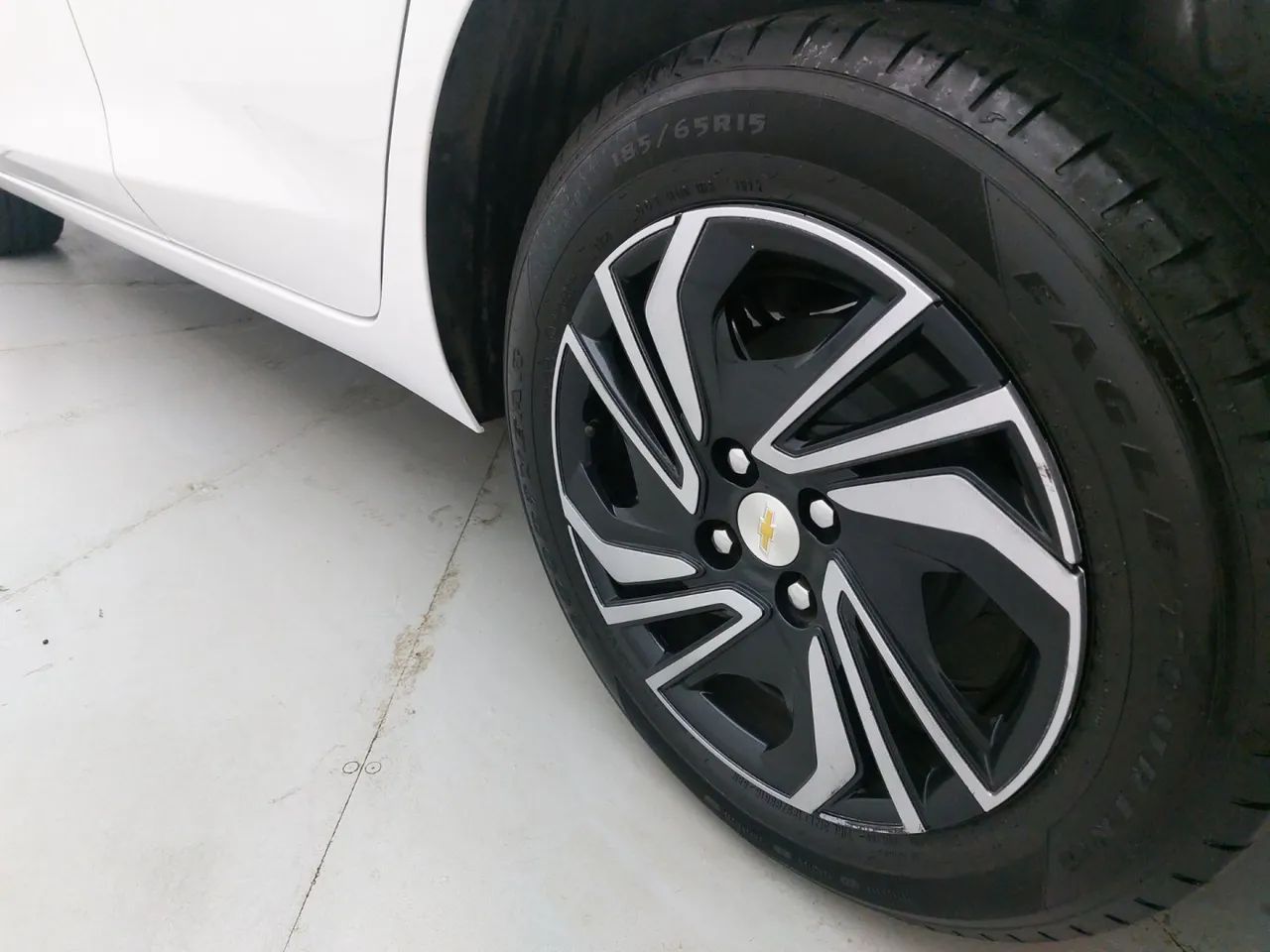 Chevrolet Onix Activ 1.4 8V Flex Aut. 4P, foto 12 de 18
