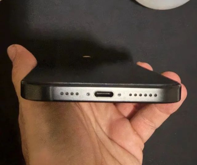 IPhone 16 Pro Max 256GB - pouco uso - Foto 3
