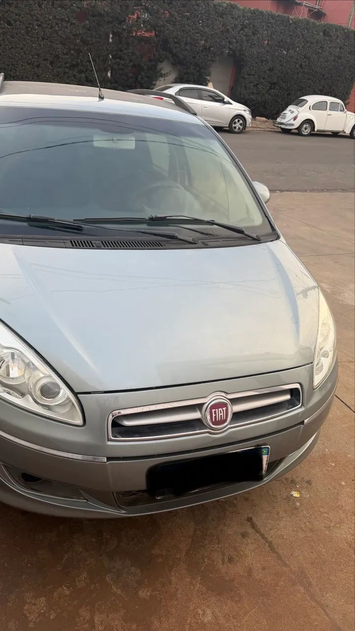 Fiat Idea Attractive 1.4 Fire Flex 8V 5P 2014 - Foto 3