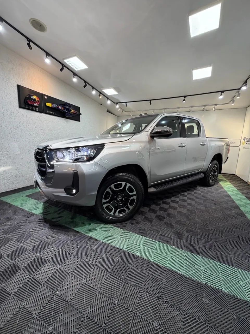 Toyota Hilux Hilux CD SRV 4x4 2.8 TDI Diesel Aut. 2022